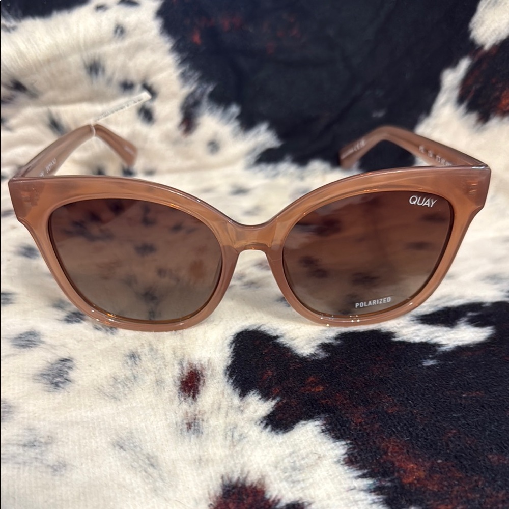 Quay Australia It’s My Way Polarized Tan Sunglasses NWT NEW - Picture 1 of 4